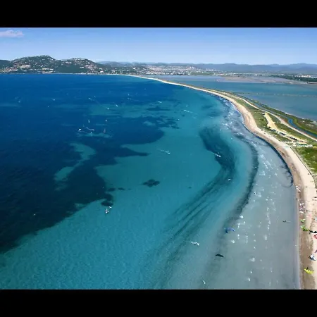 2 à 4 Personnes Secteur Almanarre *