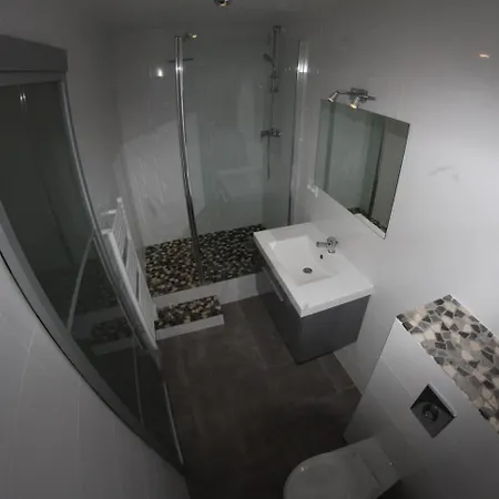 2 à 4 Personnes Secteur Almanarre Appartamento Hyères